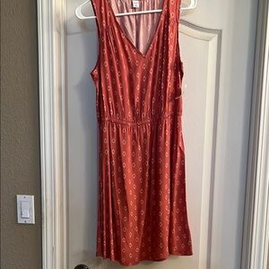 Elegant Rust Sleeveless Dress